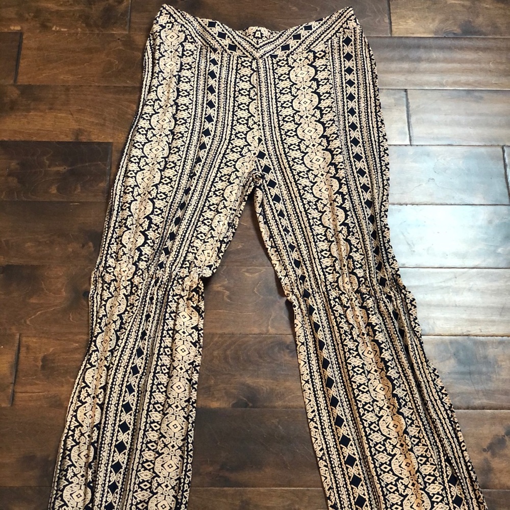 Pinky Printed Pants